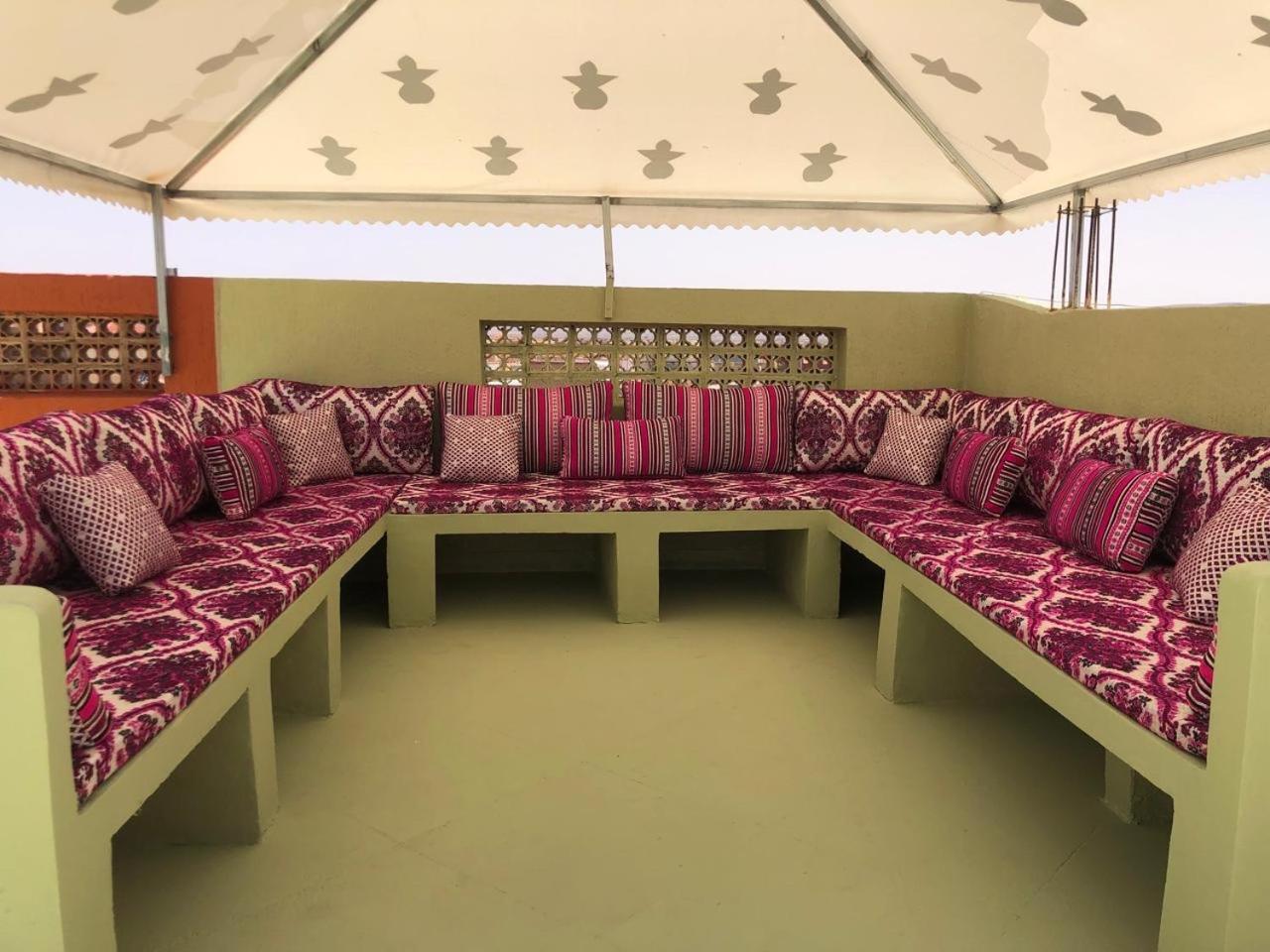 Karaz Homestay Grand Appartement Avec Rooftop Monte Arrouit Exterior photo